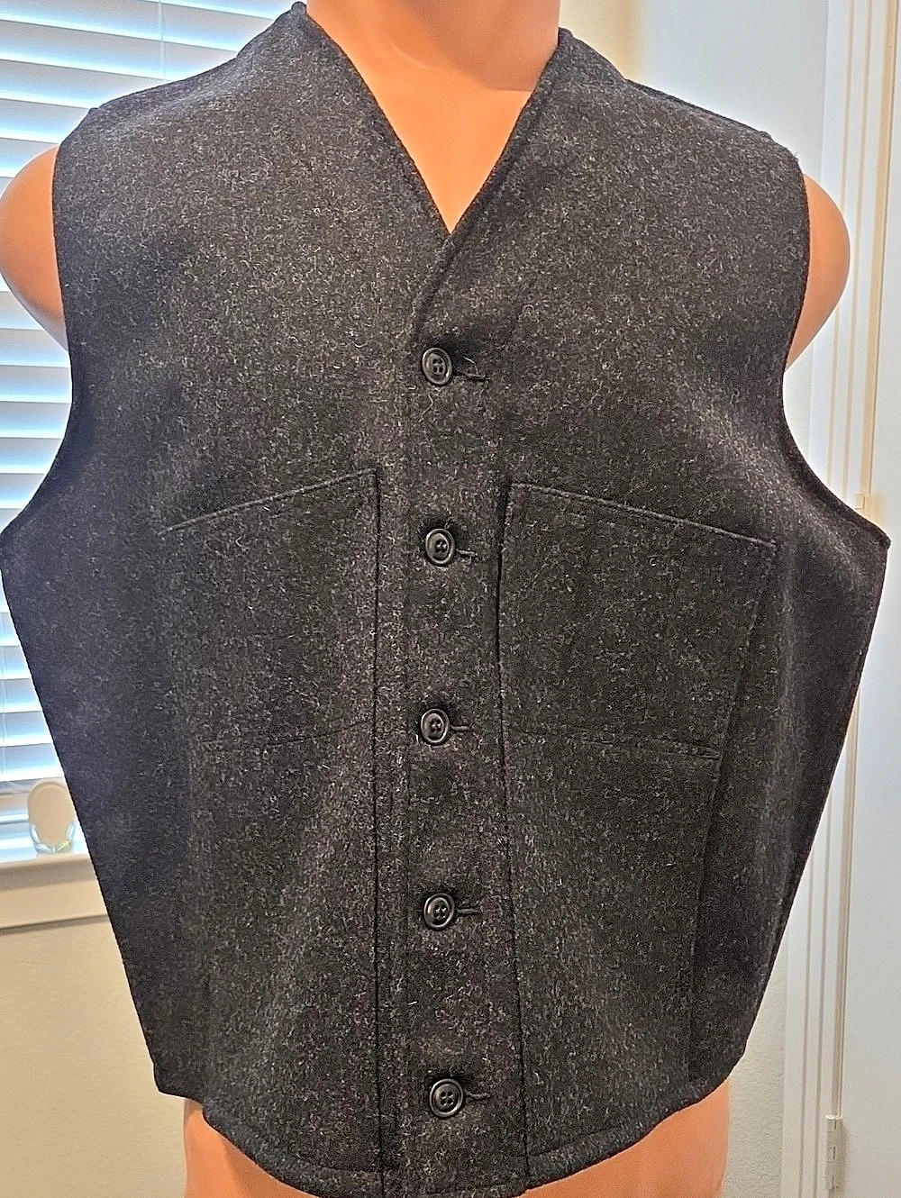Filson Mackinaw Wool Vest Mens 3XL Charcoal NWT Made in USA
